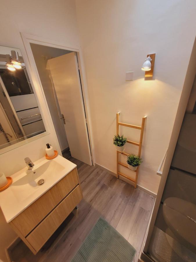 Apartment Cocooning Proche Centre Avec Parking, Climatisation